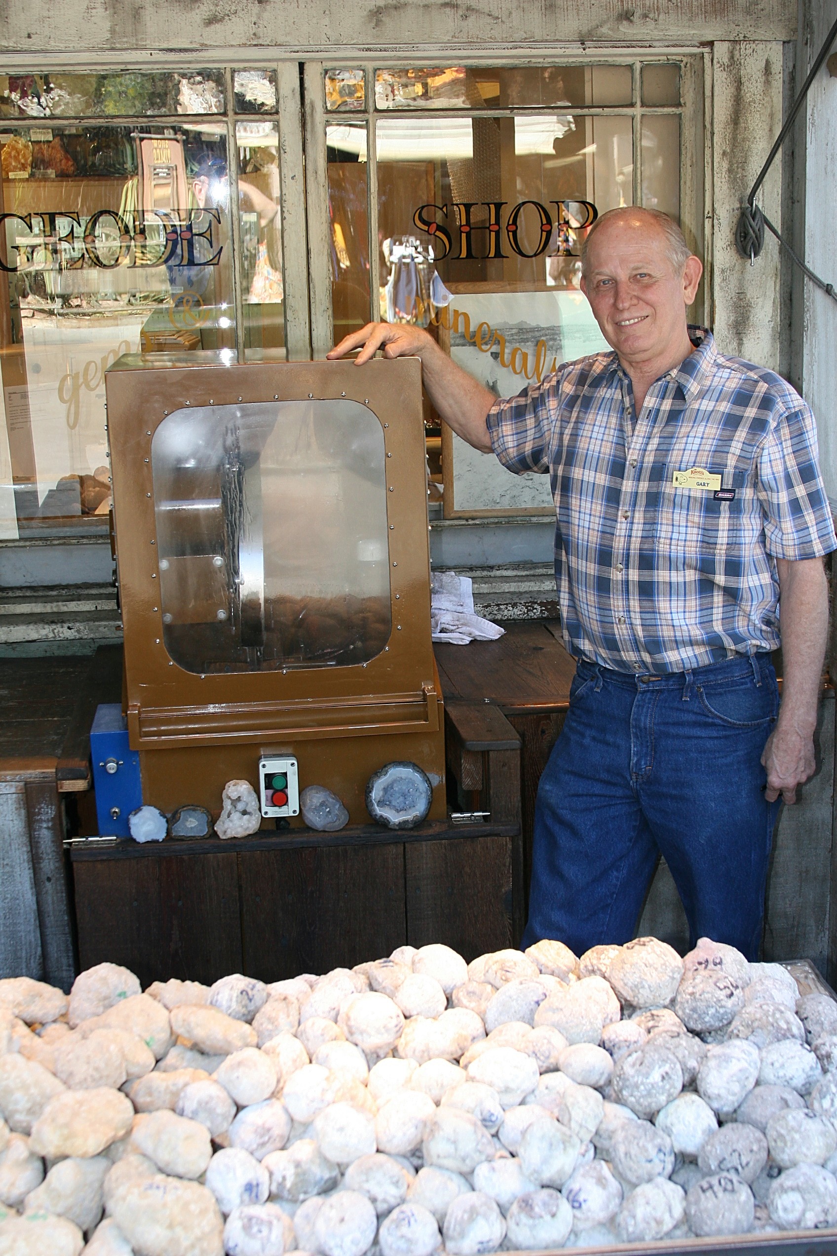 GEODE WITH THE SAW FOR WEBSITE